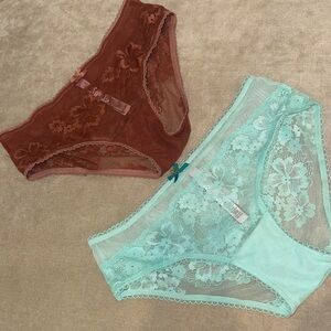 NWT VS Pair Panties